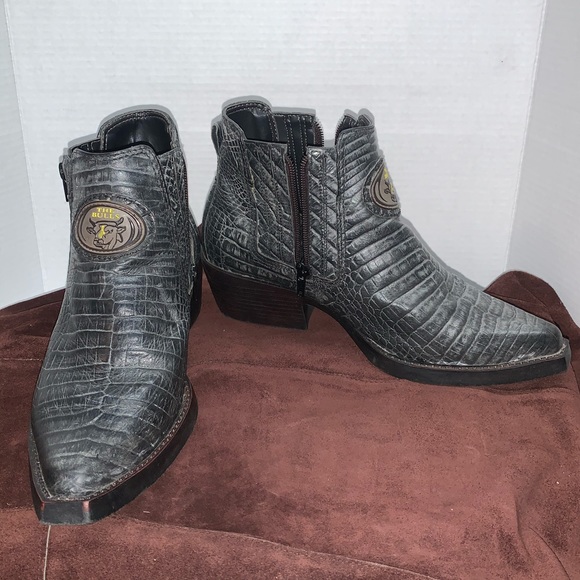 Cowboy Club Other - Western Bulls Rodeo Leather Ankle Boots 40